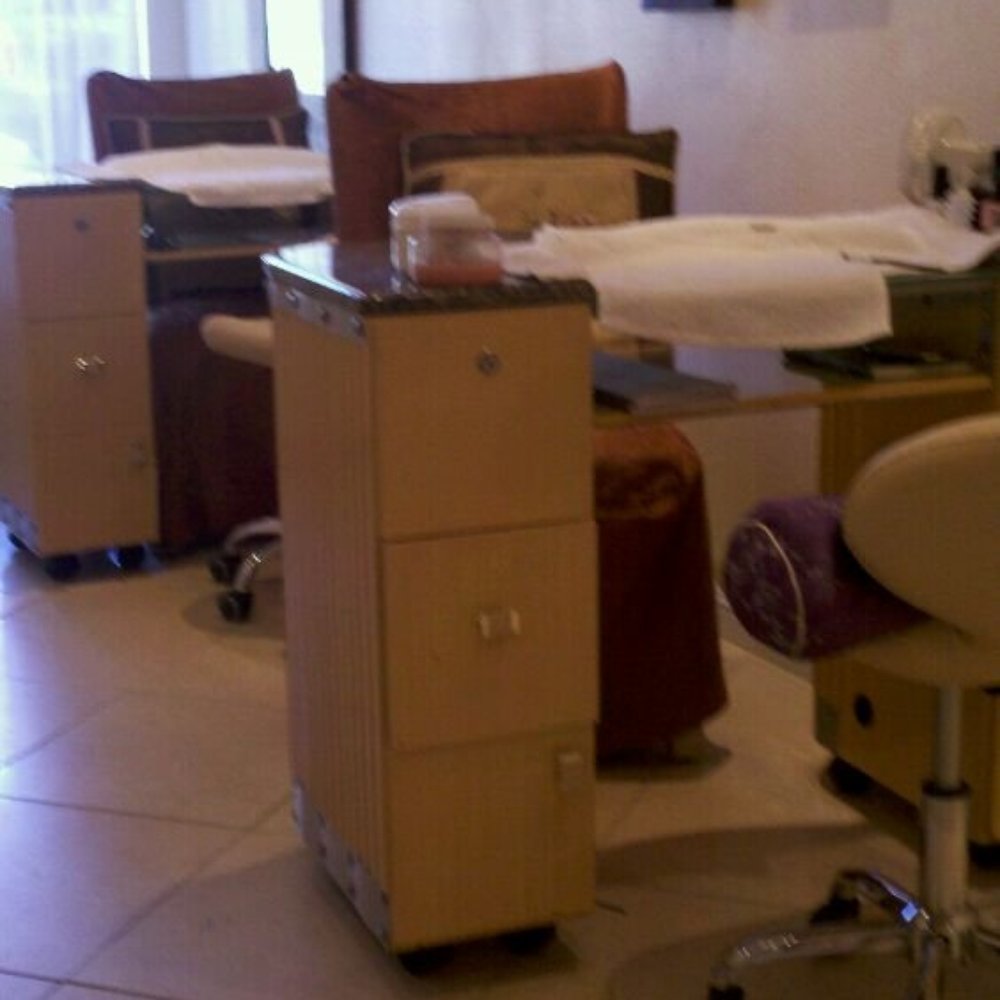 Lulu's Nail Spa - Two stations - Nail Salons Near Me - San Mateo, California Lulu's Nail Spa - Two stations - Nail Salons Near Me - San Mateo, California