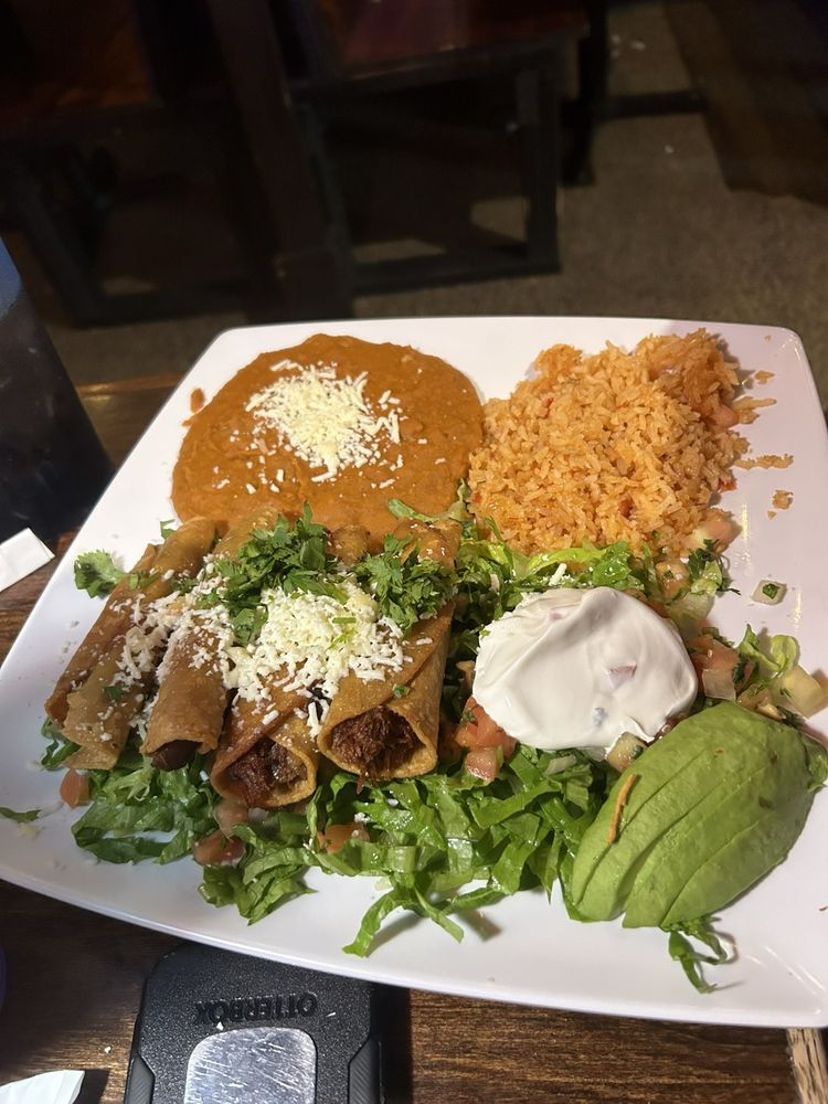 El Cantarito Laporte