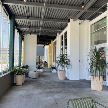 sweetgreen - Healthy Salads, Wraps, and Bowls - Outside - Salad Near Me - Torrance, California sweetgreen - Healthy Salads, Wraps, and Bowls - Outside - Salad Near Me - Torrance, California