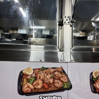 Hibachi Roll - Good food and clean - Food Trucks Near Me - Hollywood , California Hibachi Roll - Good food and clean - Food Trucks Near Me - Hollywood , California