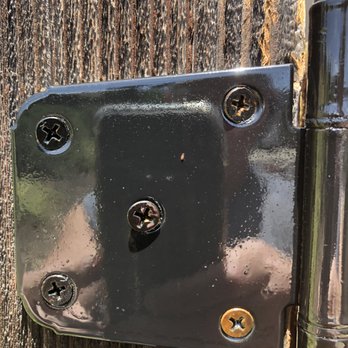 RC Fences and Decks - Screws already starting to rust - Fences & Gates Near Me - Concord, California RC Fences and Decks - Screws already starting to rust - Fences & Gates Near Me - Concord, California