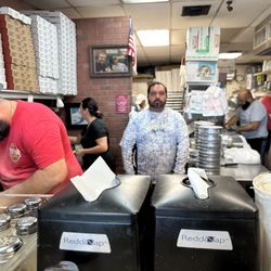 Boynton Pizza - Busy Afternoon in the Kitchen