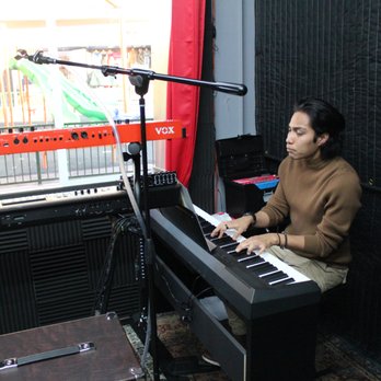 wssm music - We work with students of all ages. - Musical Instruments & Teachers Near Me - North Hollywood, California