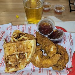 Can't go wrong with Chicken & Waffles!!! Can't go wrong with Chicken & Waffles!!!