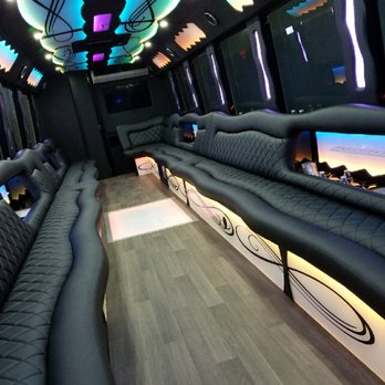Chitown LimoBus - Party ready limo bus - Limos Near Me - Chicago, Illinois Chitown LimoBus - Party ready limo bus - Limos Near Me - Chicago, Illinois