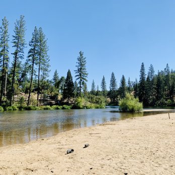 Manzanita Lake - Lakes Near Me Manzanita Lake - Lakes Near Me