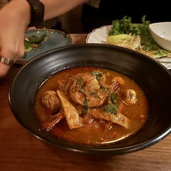 Lao Lao Bar - Laotian Near Me - Toronto, Ontario