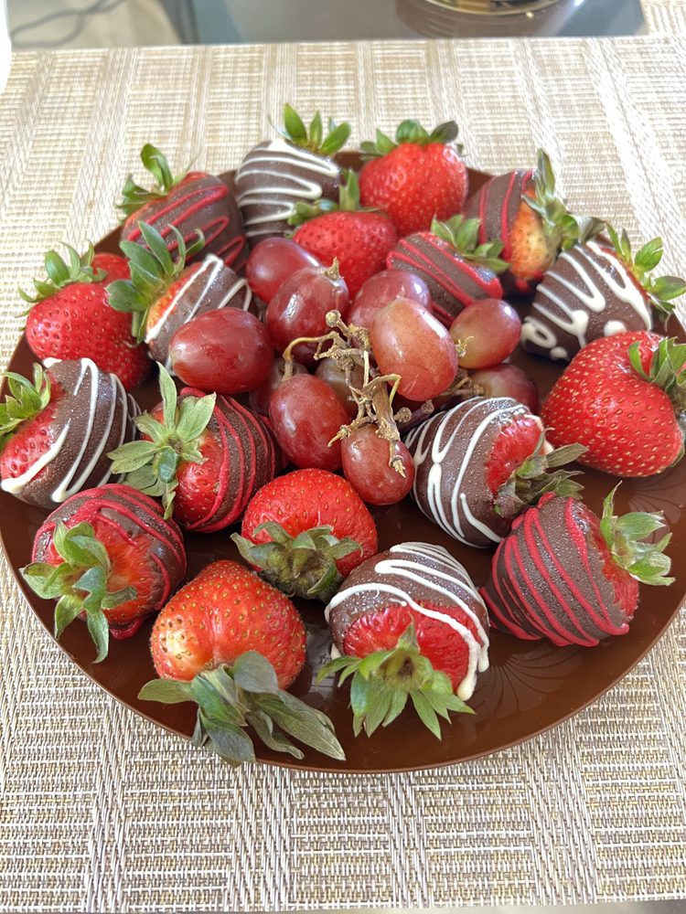 EDIBLE ARRANGEMENTS Updated August 2024 10 Reviews 570A Union