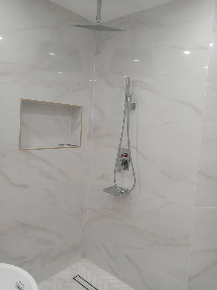 Slide of Skylands Contracting Solutions