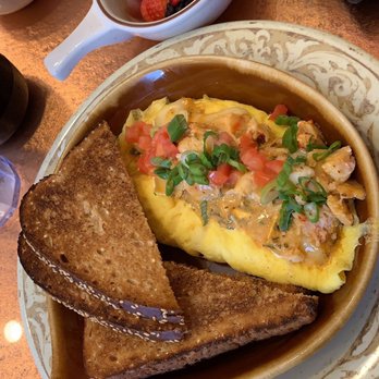 Another Broken Egg Cafe - Breakfast & Brunch Near Me - Lakewood Ranch, Florida