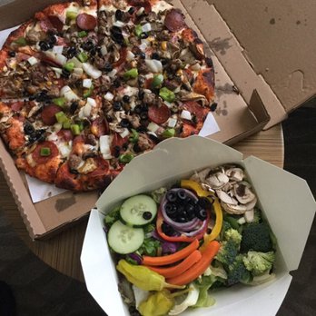 La Val's Pizza - Pizza Near Me - Alameda, California La Val's Pizza - Pizza Near Me - Alameda, California