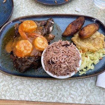 T'chaka - Jerk combo plate - Seafood Near Me - Oakland, California T'chaka - Jerk combo plate - Seafood Near Me - Oakland, California