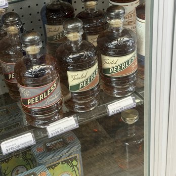 Evergreen Liquors - Beer, Wine & Spirits Near Me - Bardstown, Kentucky