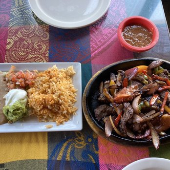 Sabroso! Mexican Kitchen - Beef Fajita's 9/10 - Mexican Near Me - Garden Grove, California Sabroso! Mexican Kitchen - Beef Fajita's 9/10 - Mexican Near Me - Garden Grove, California
