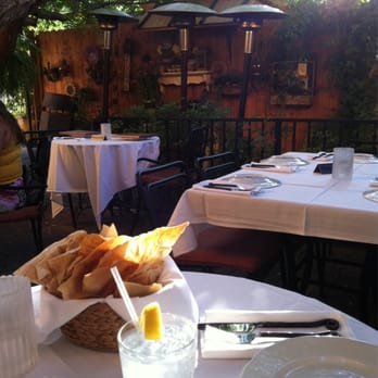 Mantee Cafe - Mediterranean Near Me - Studio City, California