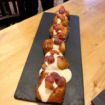 Carnoso - Cheese crockets - Steakhouses Near Me - Pozzuoli, NA