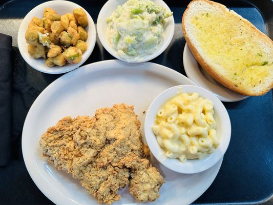 Luby's by null