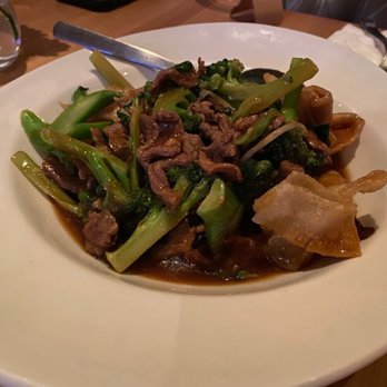 Silli Kori - Lard Nar - Thai Near Me - Chicago, Illinois