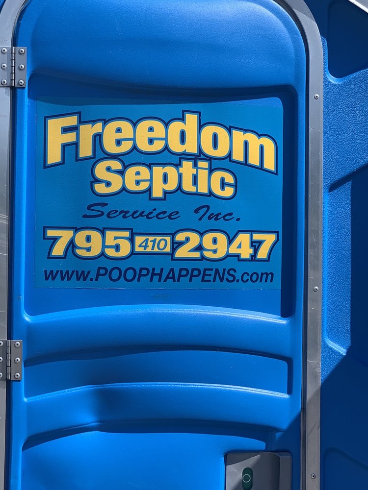 Social spots from Westminster Community Pond