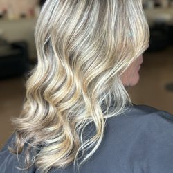 Strawberry Blonde Hair Salon & Extensions