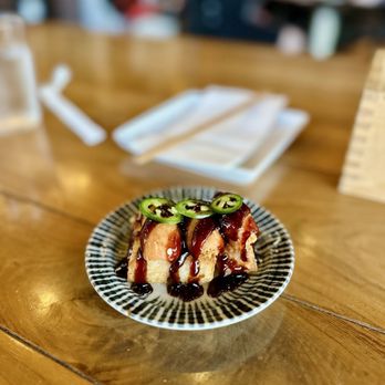 Two Ten Jack - Spicy tuna on crispy rice - Cocktail Bars Near Me - Nashville, Tennessee