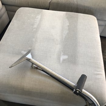 Mr Cleaning - Cleaning the ottoman, fabric does not allow you to remove. You can see the results. - Home Cleaning Near Me Mr Cleaning - Cleaning the ottoman, fabric does not allow you to remove. You can see the results. - Home Cleaning Near Me