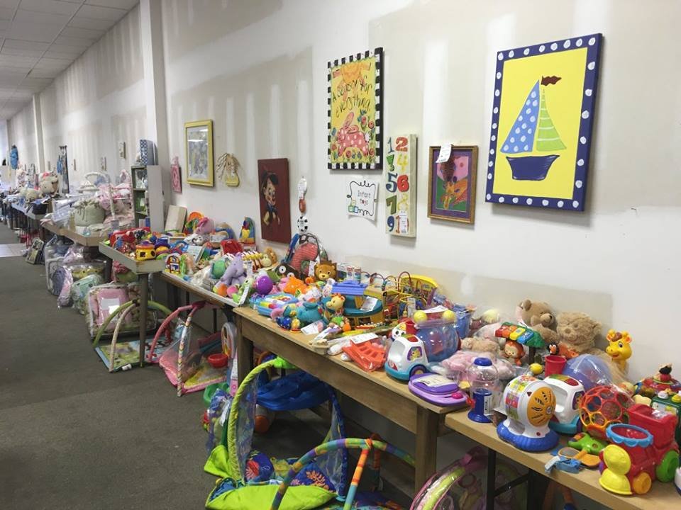 CHILDREN’S CLOTHING EXCHANGE Updated September 2024 28 Photos