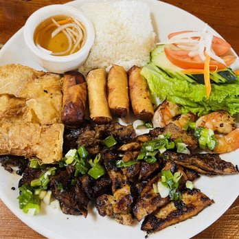 Tigon - Combination rice plate (R4) - Vietnamese Near Me - El Cerrito, California Tigon - Combination rice plate (R4) - Vietnamese Near Me - El Cerrito, California