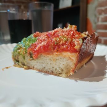 Pizza Mamo - Pizza Near Me - Honolulu, Hawaii
