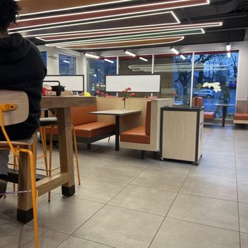 Burger King - Fast Food Near Me - Bayside, New York