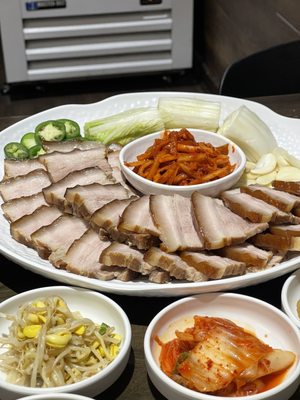 Halmae Bossam by null