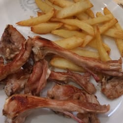 Asador Las Cubas - Chuletillas de cordero
