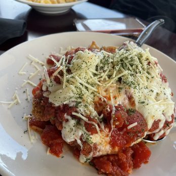 Tin Roof Grill - Chicken parmigiana - New American Near Me - Sandy, Utah Tin Roof Grill - Chicken parmigiana - New American Near Me - Sandy, Utah