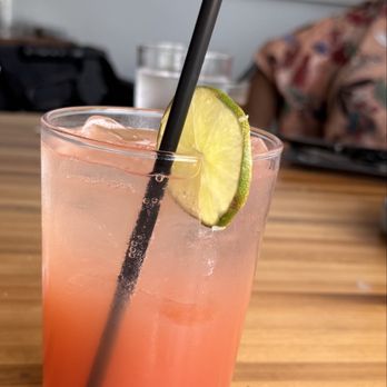 Morning Table - Sunrise Paloma Mocktail - Breakfast & Brunch Near Me - Waxahachie, Texas Morning Table - Sunrise Paloma Mocktail - Breakfast & Brunch Near Me - Waxahachie, Texas