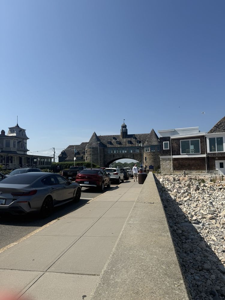 Narragansett Town of Logo