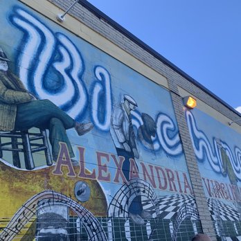 Birchmere - Music Venues Near Me - Alexandria, Virginia