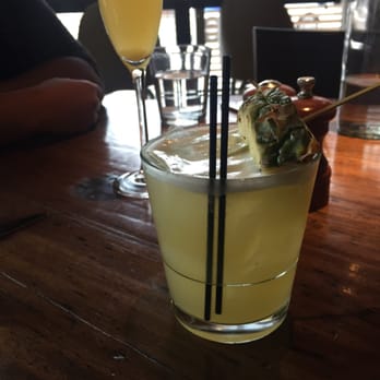 Beatrix - Pineapple habanero margarita and a mimosa - New American Near Me - Chicago, Illinois Beatrix - Pineapple habanero margarita and a mimosa - New American Near Me - Chicago, Illinois