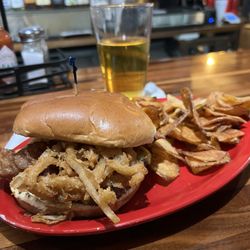 Red Rooster Tavern - Jack Daniel's Burger
