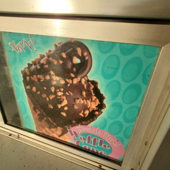 Fosters Freeze - Menu - Ice Cream & Frozen Yogurt Near Me - Milpitas, California