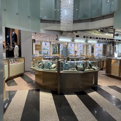 Stanley Korshak - Fine jewelry section