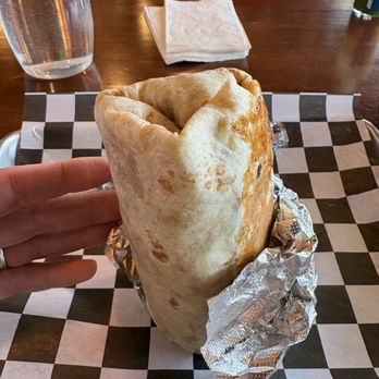 Taco Chinoz & Bar - Birria burrito - Mexican Near Me - Sterling, Virginia Taco Chinoz & Bar - Birria burrito - Mexican Near Me - Sterling, Virginia