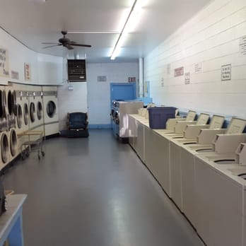 White Flag Coin-Op Laundry - Laundromat Near Me - Flagstaff, Arizona White Flag Coin-Op Laundry - Laundromat Near Me - Flagstaff, Arizona