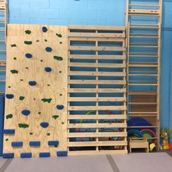 Kidnectivity - Climbing wall and ladders for play, therapy and fun. #kidnectivity