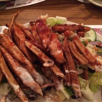 Gateway Grill - BBQ chicken salad - New American Near Me - Monroeville, Pennsylvania