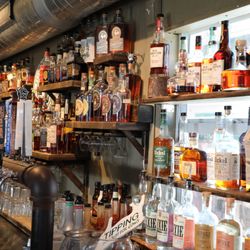Florida Cracker Tap Room & Bourbon Bar