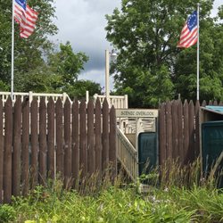 Big Don's Wild River Mini Golf