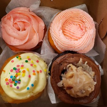 Society Bakery - Top: Strawberry & Pink Champagne Bottom: Vanilla & German Chocolate - Bakeries Near Me - Dallas, Texas Society Bakery - Top: Strawberry & Pink Champagne Bottom: Vanilla & German Chocolate - Bakeries Near Me - Dallas, Texas