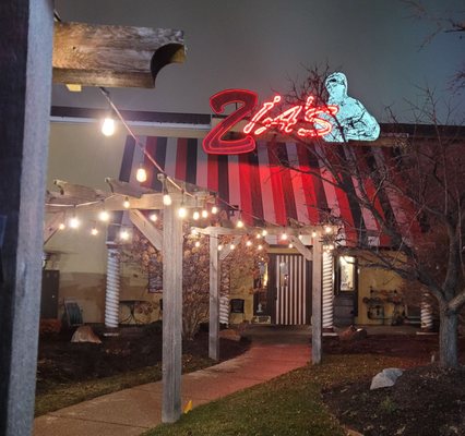 Zia's by null