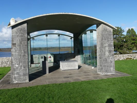 Clonmacnoise Monastic Site by null