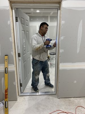 Bond Home Services Logo